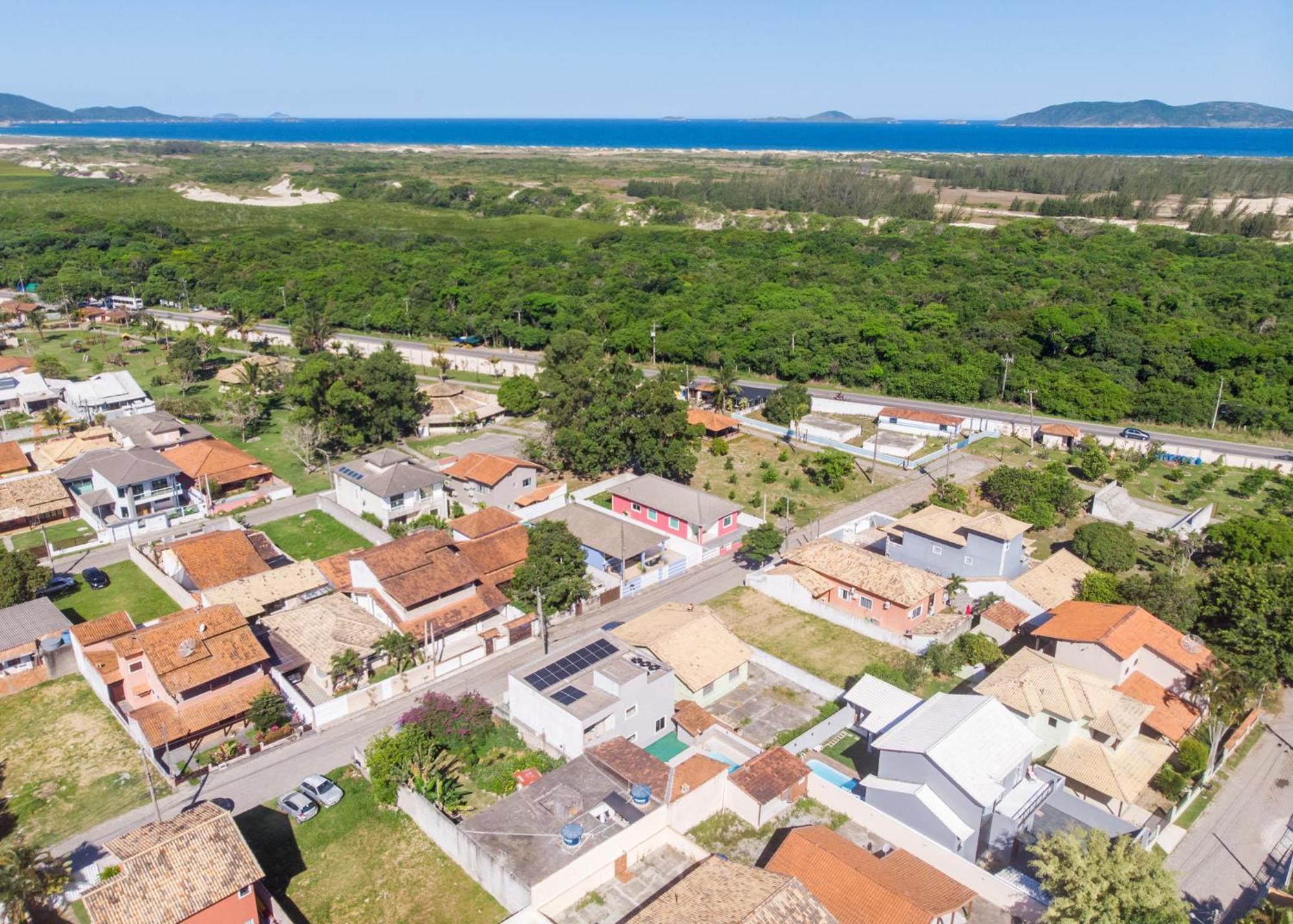 Refugio Tropical Casa De Praia Com Piscina Aquecida E 4 Suites E Garagem 3 Carros, 800 Mtrs Da Praia Internet 700 Mbps, Condominio Privado Com Pista De Skate , Quadra De Futevolei , Campos E Quadras De Futebol! Cabo Frio Bagian luar foto